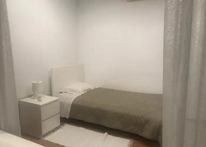 Local Al 13882 Rendez Vous * Louredo (Aveiro)